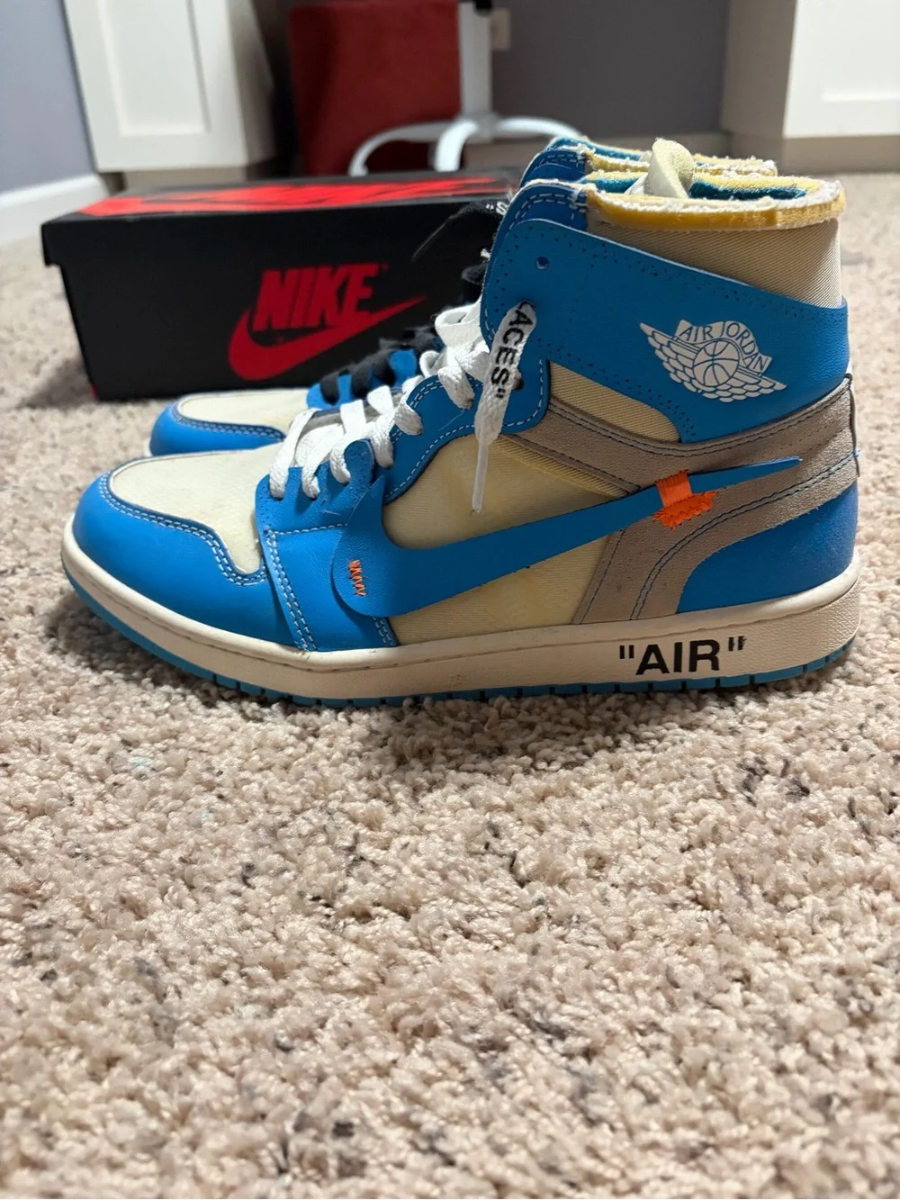 Jordan 1 Off White UNC Size 11